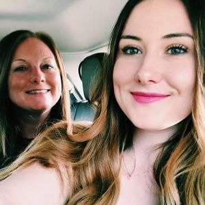 Meet your Posher, Casey